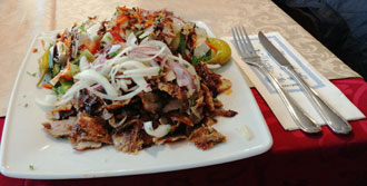 Gyros mit Bauernsalat